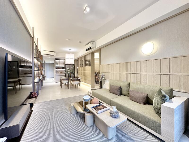 Prop-GPT: Condominium: D21  Nava Grove