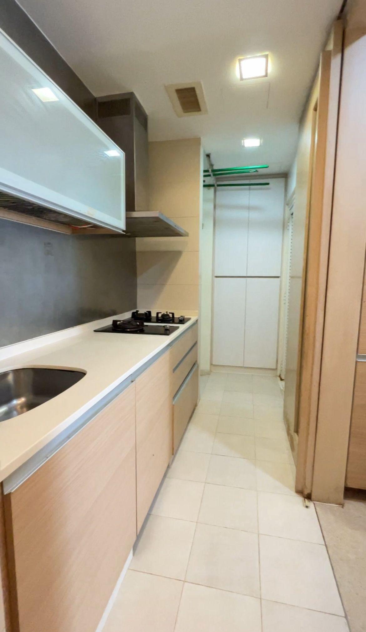 The Azure Condominium For Sale, $2,980,000, 3 Bed 4 Bath 1,927 sqft $1,546.00 psf