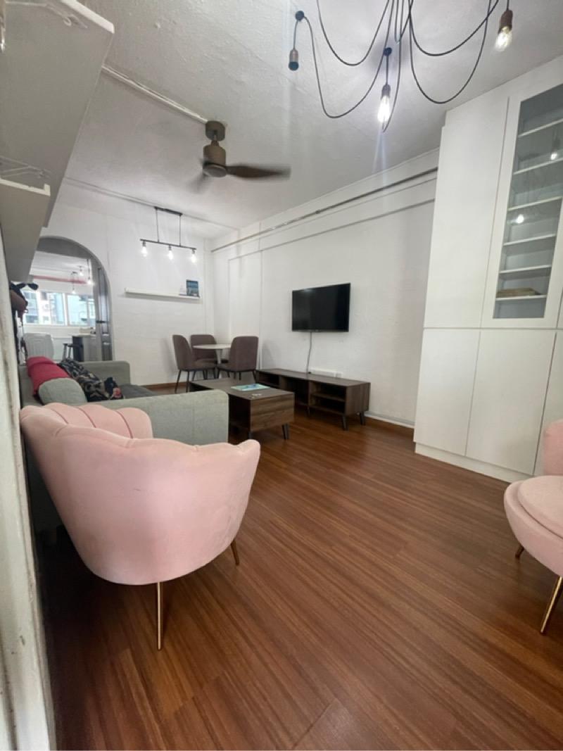 Prop-GPT: HDB Apartment: D23 Bukit Batok 3NG Bukit Batok Blk 212