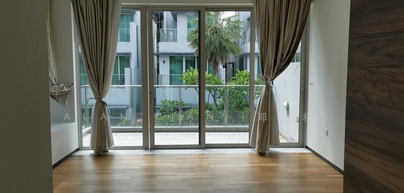 Prop-GPT: Condominium - Cluster House: D05  The Vision