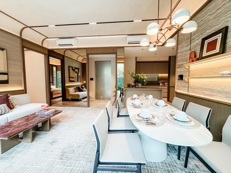 Prop-GPT: Apartment: D15 Amber Road Amber House