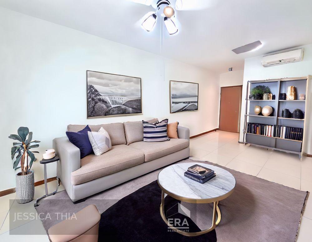 Waterfront Waves, Generous 2 Rms, Balcony, 1 Household Shelter, Mrt