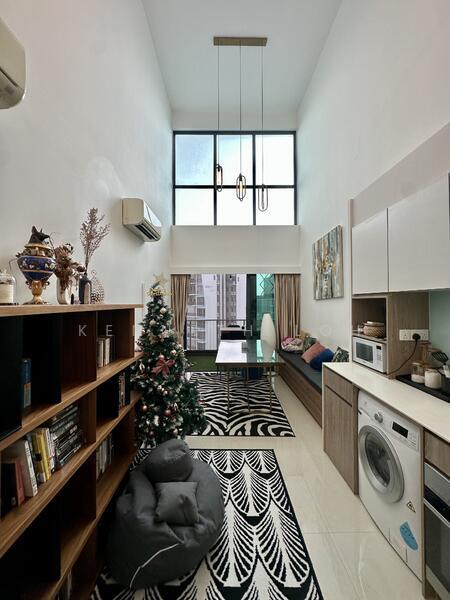 Prop-GPT: Condominium: D19  Kingsford Waterbay