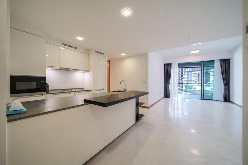 Prop-GPT: Condominium: D01 Marina Marina One Residences