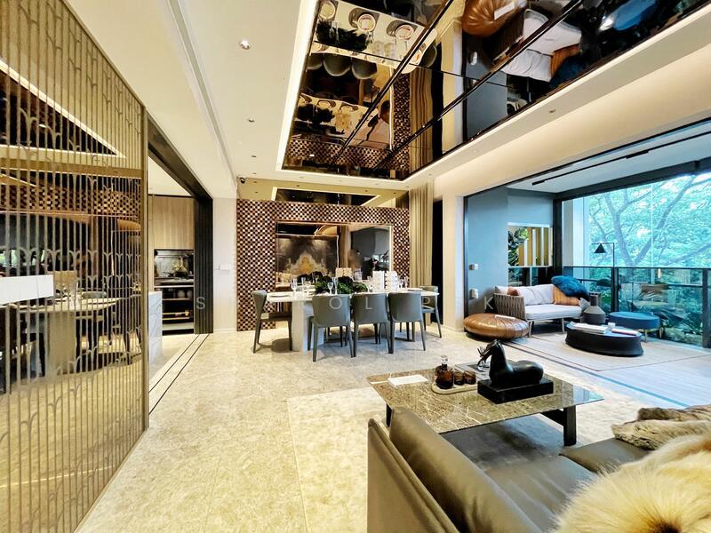 Prop-GPT: Condominium: D15  MEYER BLUE