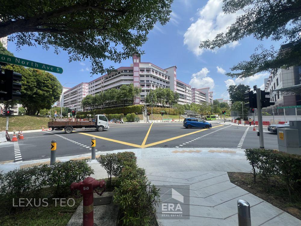 Well Sized 797sqft High Floor B1 Industrial for Sale!