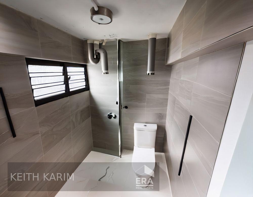 High Floor, Quiet, Breezy & Great View! Original Condition Open to All