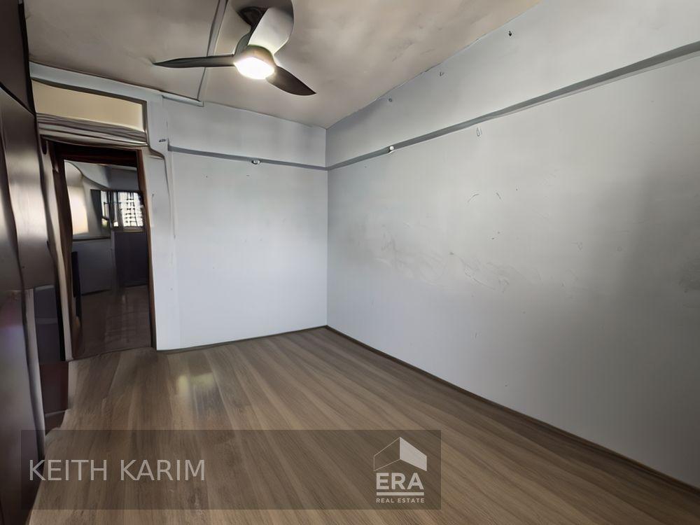 High Floor, Quiet, Breezy & Great View! Original Condition Open to All