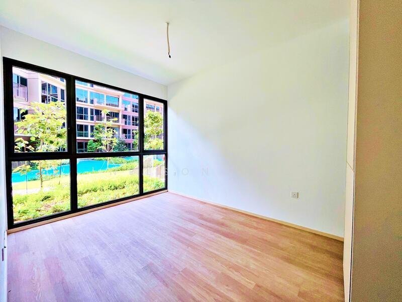 Prop-GPT: Condominium: D27 Yishun The Watergardens at Canberra