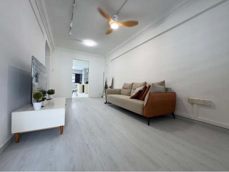 542 Bedok North Street 3 HDB Apartment For Sale, $439,800, 2 Bed 2 Bath 721 sqft $610.00 psf