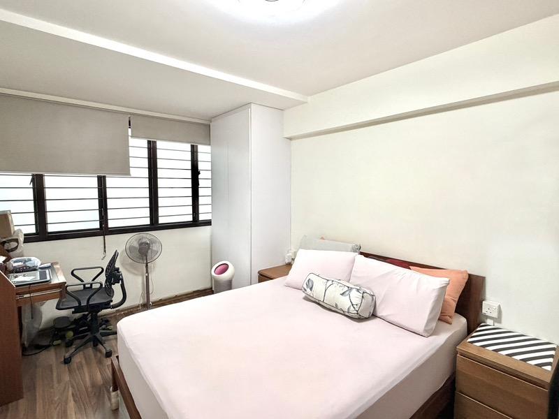 30 Jalan Klinik HDB Apartment For Sale, $458,000, 2 Bed 1 Bath 721 sqft $635.00 psf