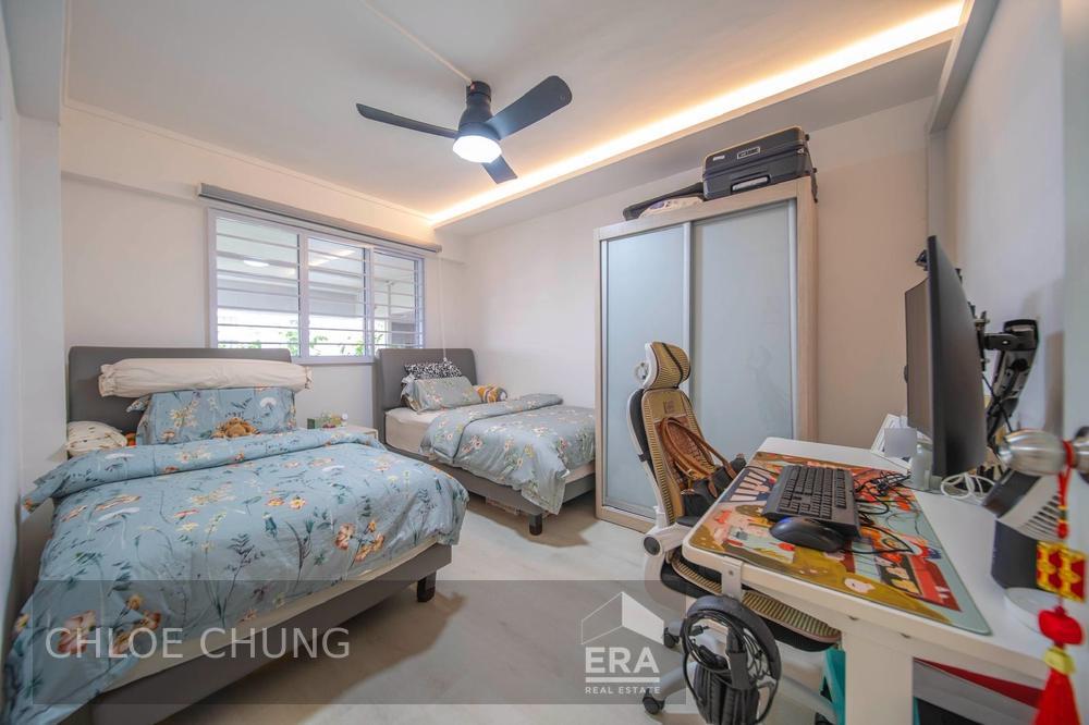 Well Renovated 3 Room for Sale!