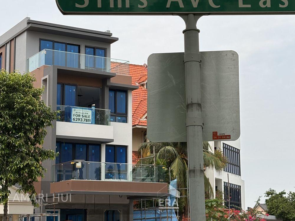 685 Changi Road Bungalow for Sale