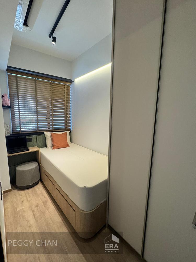 The Ranz : 2+study From 689sf-775 Sf, Starting From $1,565,000 Only!