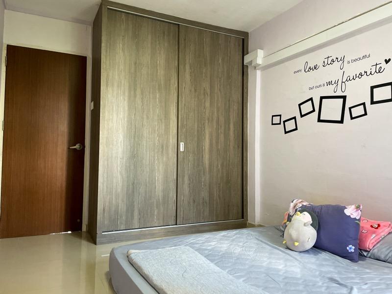 110 Jurong East Street 13 HDB Apartment For Sale, $460,000, 2 Bed 2 Bath 731 sqft $629.00 psf