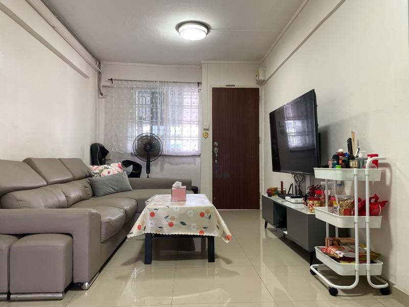 110 Jurong East Street 13 HDB Apartment For Sale, $460,000, 2 Bed 2 Bath 731 sqft $629.00 psf
