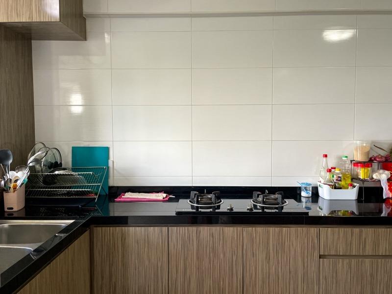 110 Jurong East Street 13 HDB Apartment For Sale, $460,000, 2 Bed 2 Bath 731 sqft $629.00 psf