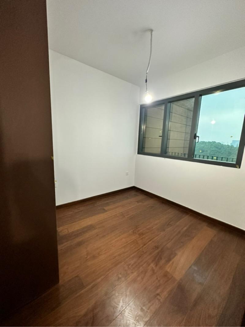 Normanton Park Condominium For Sale, $1,549,888, 3 Bed 1 Bath 667 sqft $2,324.00 psf