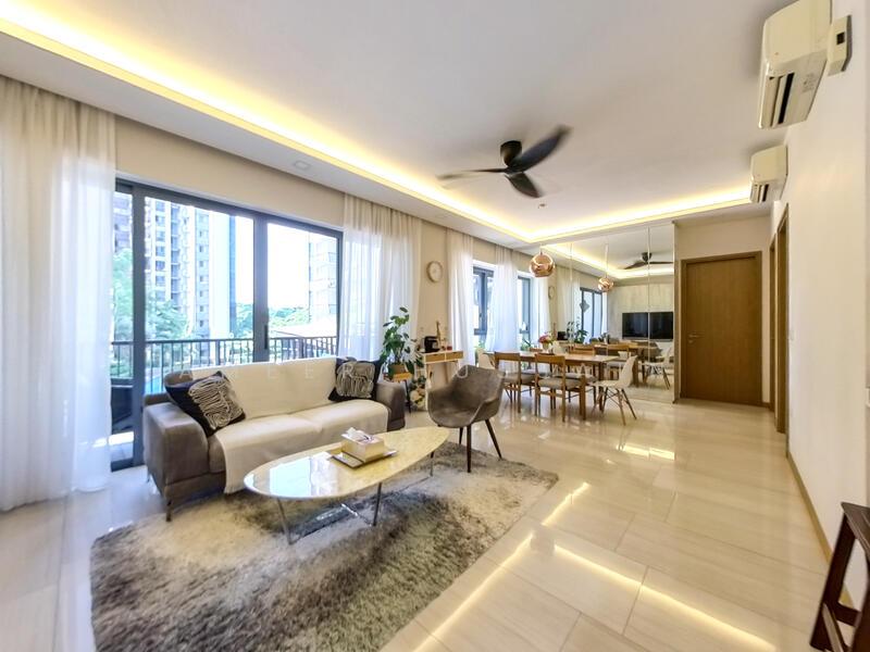 Prop-GPT: Condominium: D22 Boon Lay Lakeville