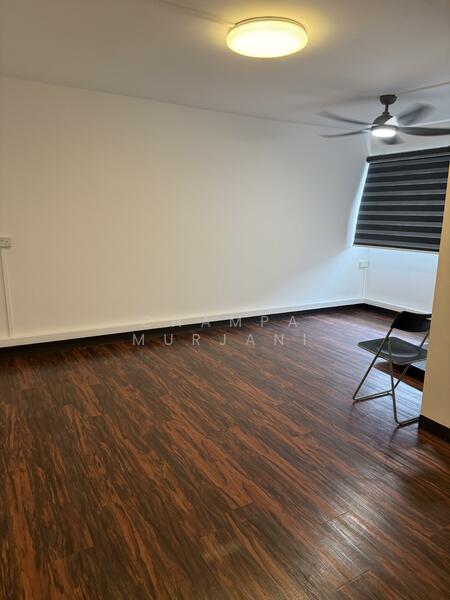 294 Tampines Street 22