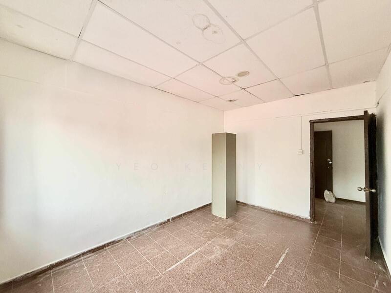 Prop-GPT: Walk-up Apartment: D08 Serangoon Road Serangoon Road