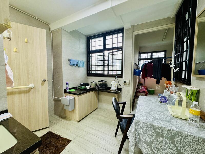 28 Jalan Bukit Merah