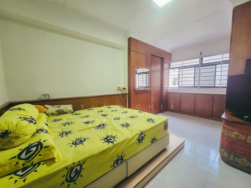 742 Tampines Street 72