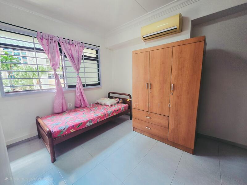 742 Tampines Street 72
