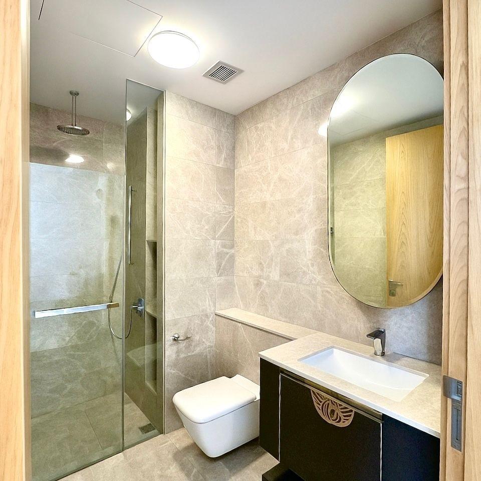 Nyon Condominium For Sale, $1,150,000, 1 Bed 1 Bath 484 sqft $2,376.00 psf