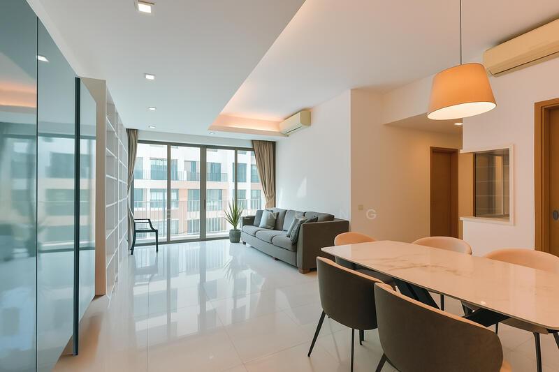 Prop-GPT: Condominium: D19  Tangerine Grove