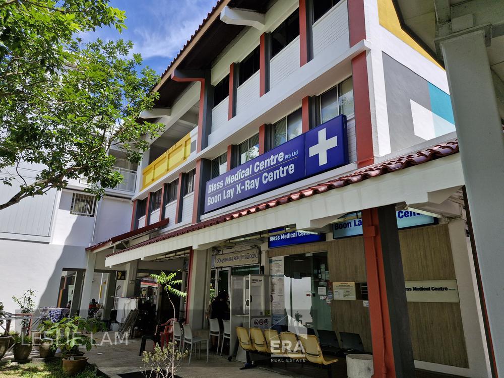 Hdb Shophouse in Jurong East for Sale!