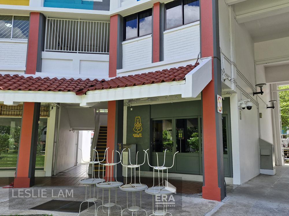 Hdb Shophouse in Jurong East for Sale!