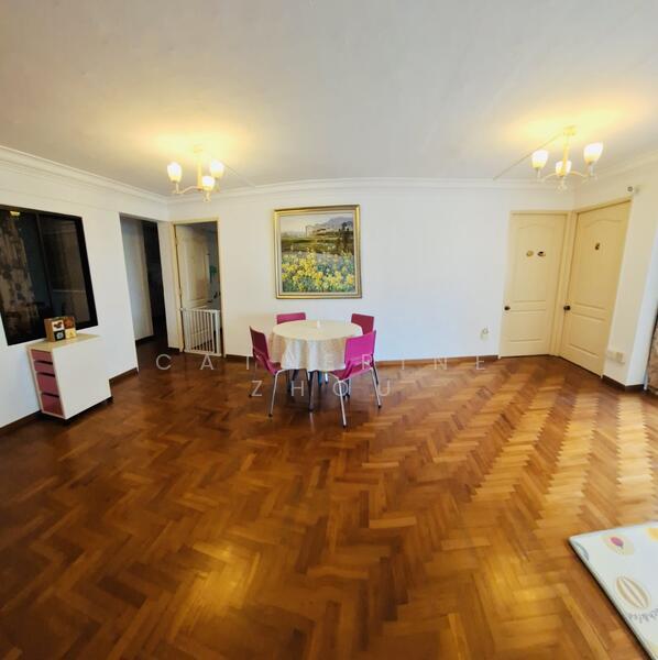 Prop-GPT: HDB Flat: D19 Serangoon 205 Serangoon Central