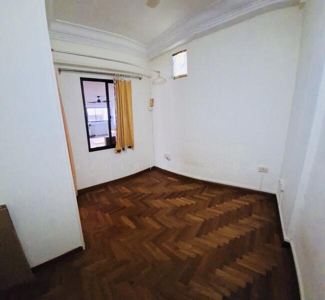 205 Serangoon Central