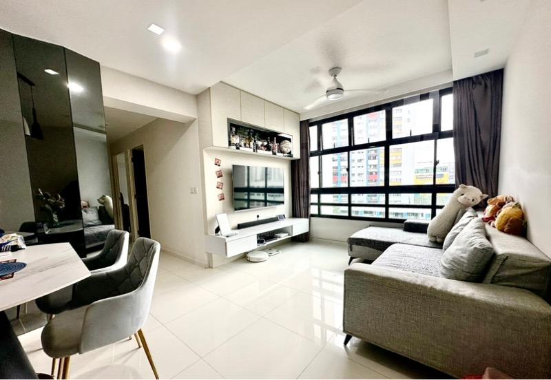 Prop-GPT: HDB Apartment: D14 Paya Lebar 2D Sri Geylang Serai