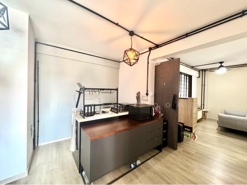 Prop-GPT: HDB Flat: D07  269B Queen Street