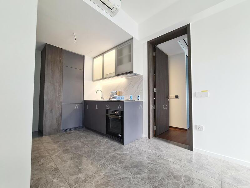 Prop-GPT: Condominium: D07  The M