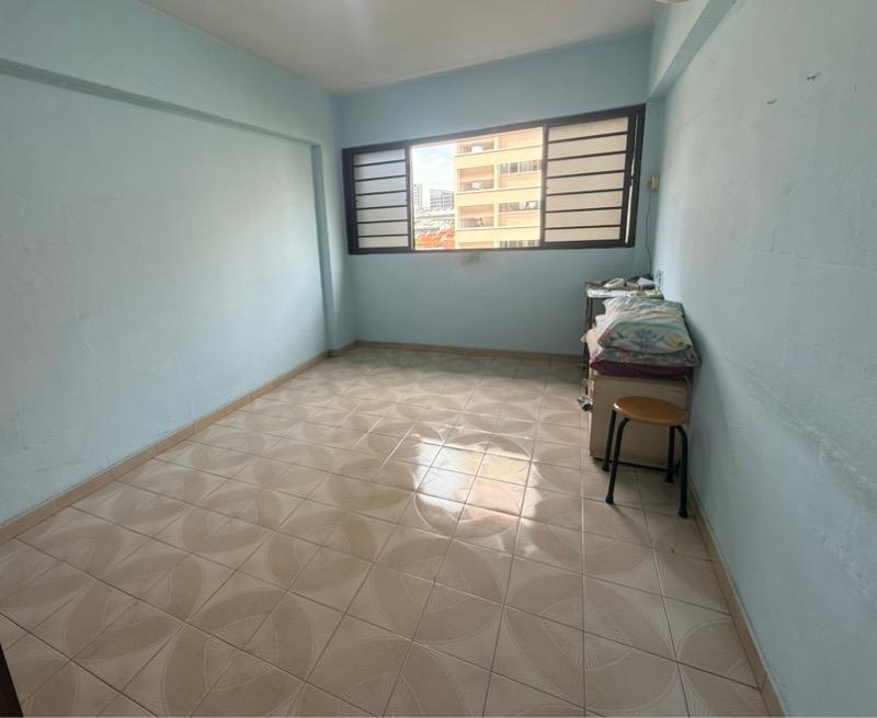 635 Veerasamy Road HDB Apartment For Sale, $580,000, 2 Bed 2 Bath 775 sqft $748.00 psf