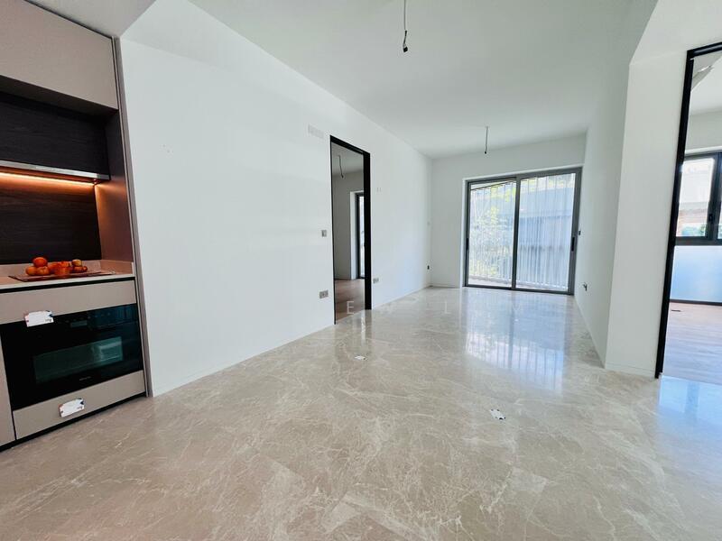 The Reef at King's Dock