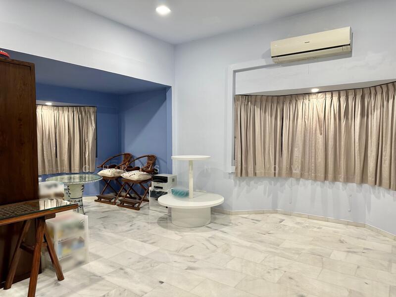 D18 Renovated 2-storey SemiD 999yr Walk to Pasir Ris Beach/Elias Mall/MRT