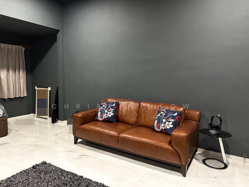 D18 Renovated 2-storey SemiD 999yr Walk to Pasir Ris Beach/Elias Mall/MRT