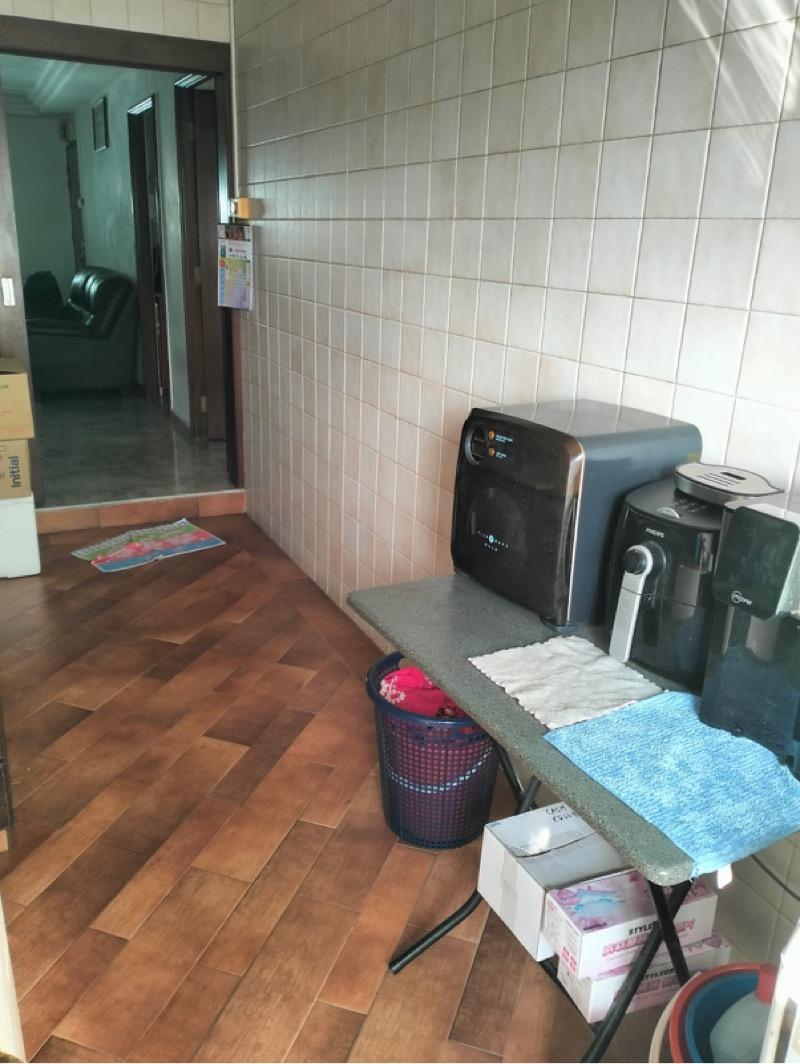 206 Jurong East Street 21 HDB Apartment For Sale, $430,000, 2 Bed 2 Bath 721 sqft $596.00 psf