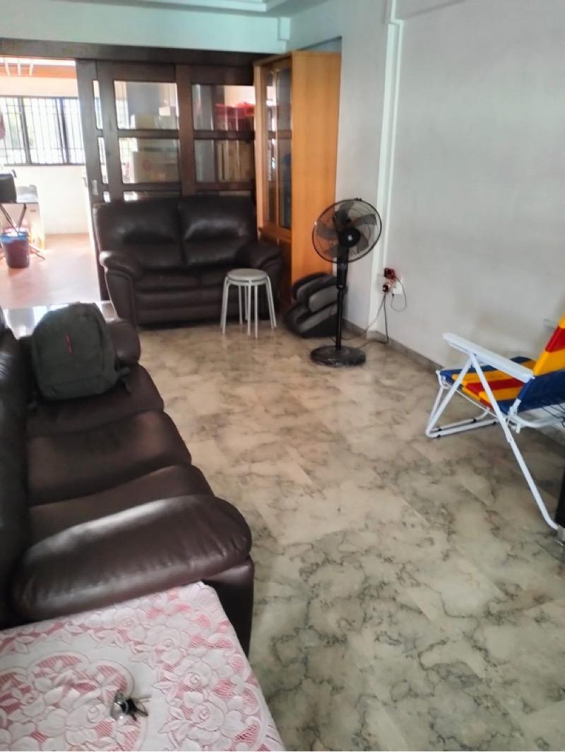 206 Jurong East Street 21 HDB Apartment For Sale, $430,000, 2 Bed 2 Bath 721 sqft $596.00 psf