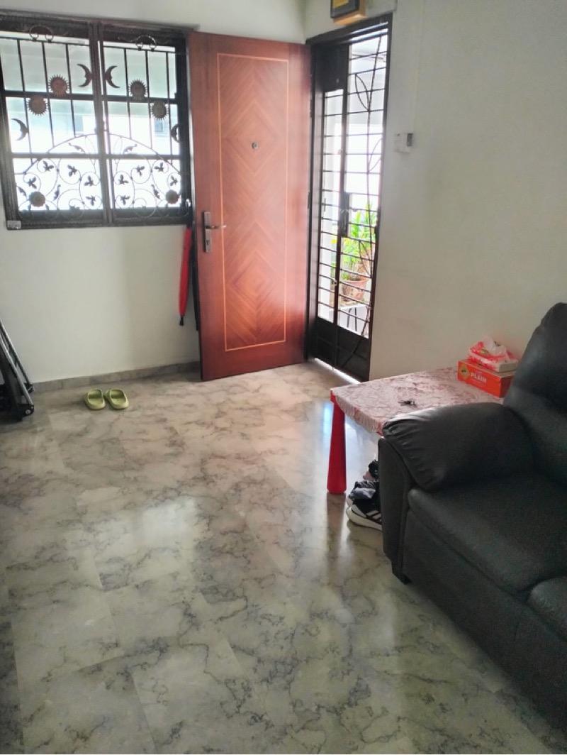 206 Jurong East Street 21 HDB Apartment For Sale, $430,000, 2 Bed 2 Bath 721 sqft $596.00 psf