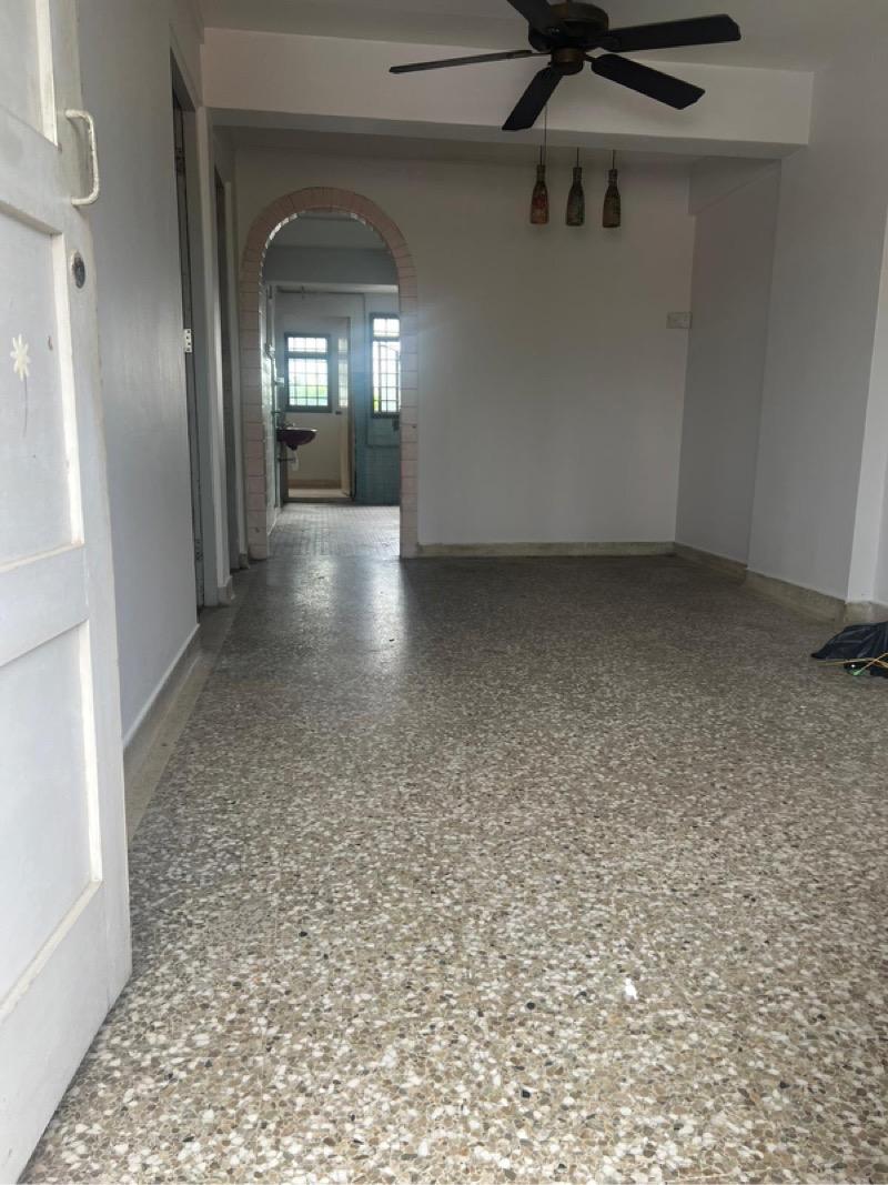 16 Upper Boon Keng Road HDB Apartment For Sale, $385,000, 2 Bed 1 Bath 688 sqft $560.00 psf