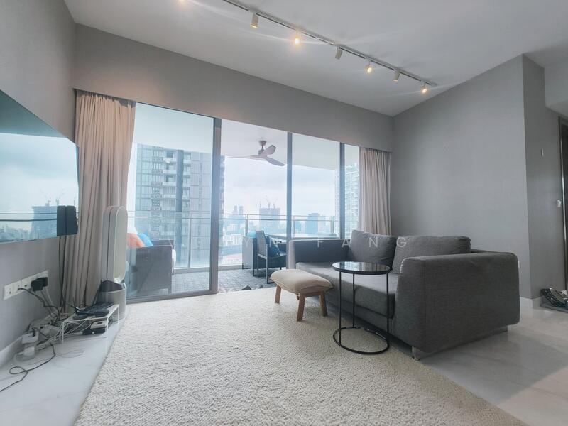 Prop-GPT: Condominium: D09  Starlight Suites