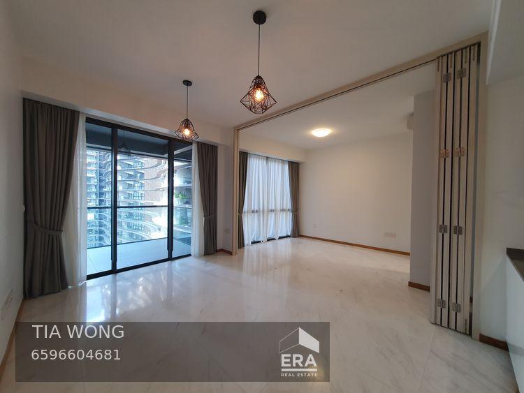 Spacious 1-bedroom With Marina Bay View!