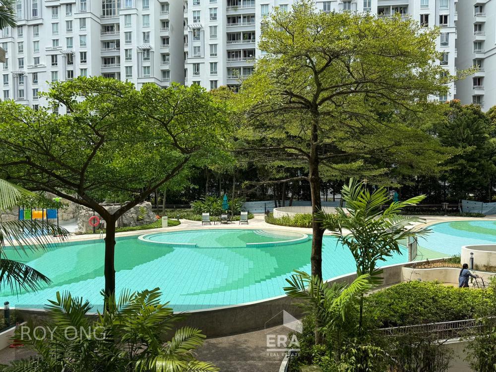 Direct Pool View , No West Sun