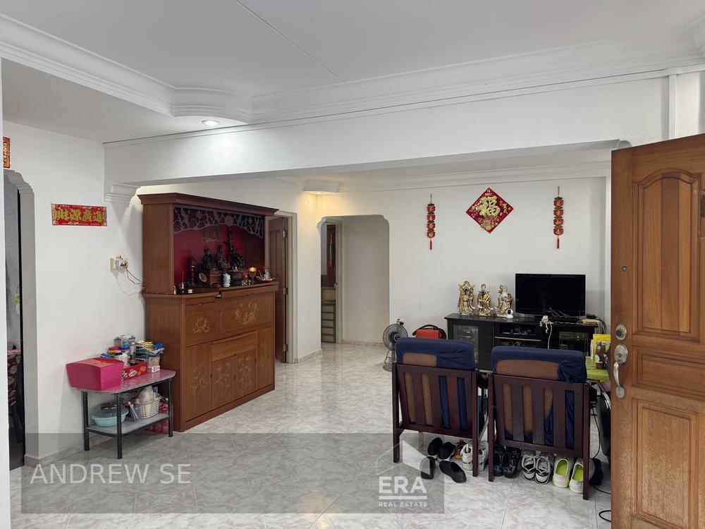 Tampines Street 84, Tampines, Singapore, D18, 520873