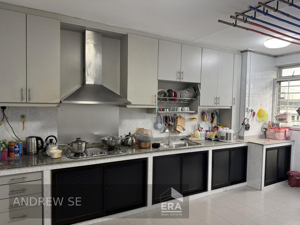 Tampines Street 84, Tampines, Singapore, D18, 520873